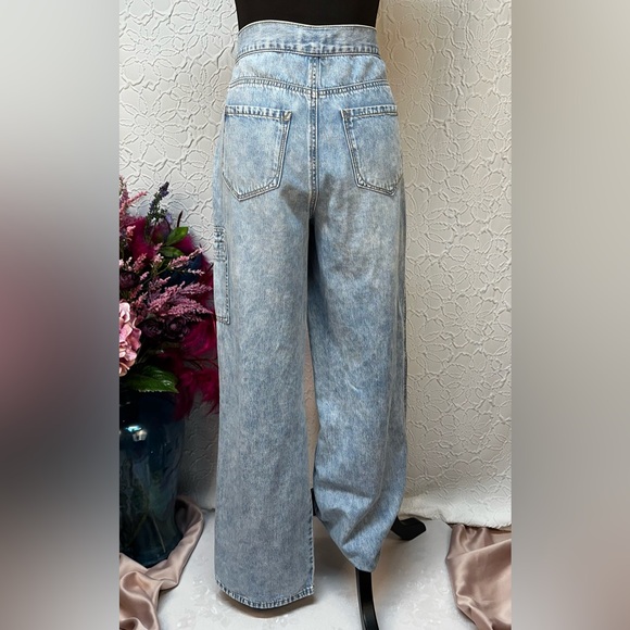 Kensie- Light Blue Drawstring Cargo Jeans (6/28) - Picture 9 of 14